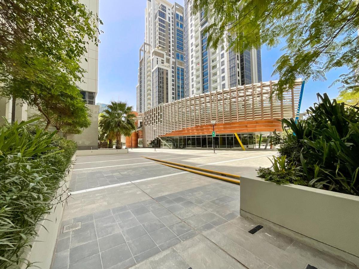 Higuests - Roomy Apt With Infinity Pool Close To Burj Khalifa Dubái Exterior foto
